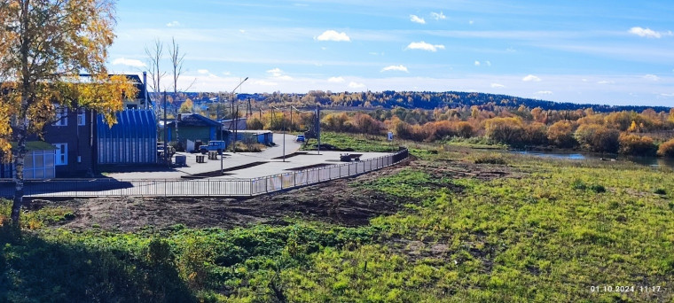 Работы по благоустройству набережной реки Б. Визинга завершены. Работы по благоустройству набережной реки Б. Визинга завершены.